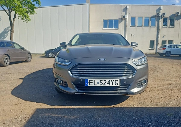 Ford Mondeo cena 58800 przebieg: 107000, rok produkcji 2016 z Łódź małe 29